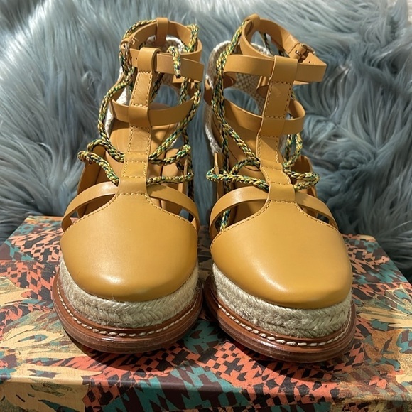 Ulla Johnson Concha Twisted Rope Espadrille Wedges in Chamomile Sz 41 - Picture 13 of 17